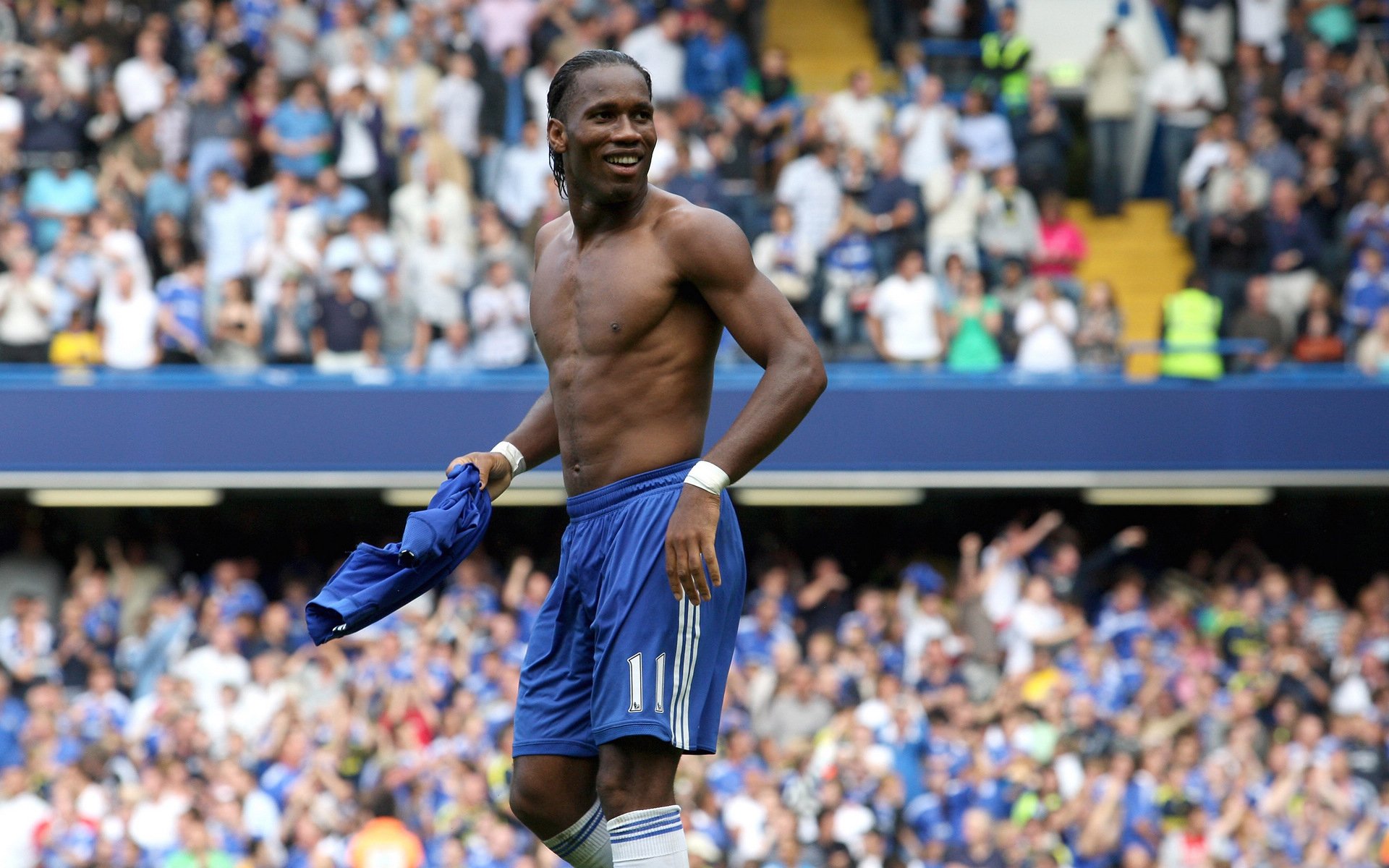 全国羽毛球锦标赛圆满落幕，新锐选手表现抢眼